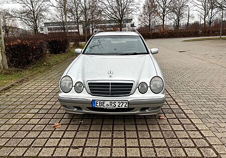 Mercedes-Benz E 270 CDI T ELEGANCE Elegance