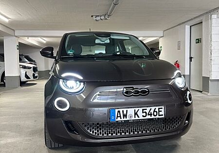 Fiat 500E Limousine 42 kWh