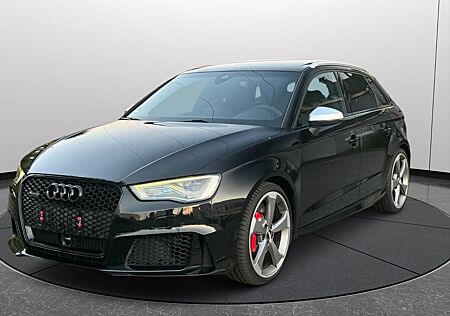 Audi RS3 SP. 2.5 TFSI quattro*KLAPPE*SCHALE*PANO*