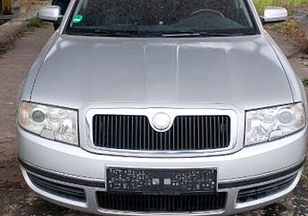 Skoda Superb 2.5 TDI V6 Elegance Elegance