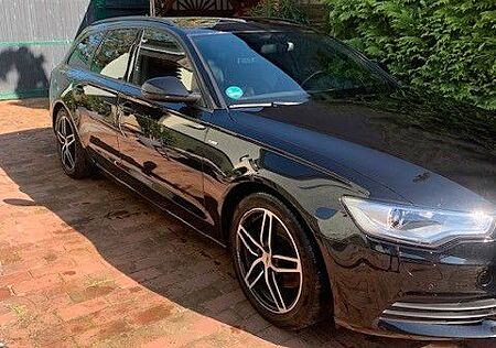 Audi A6 2.0 TDI Avant - S Line