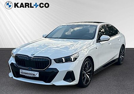 BMW 520 i M Sport Limousine Panorama B&W Memory LED