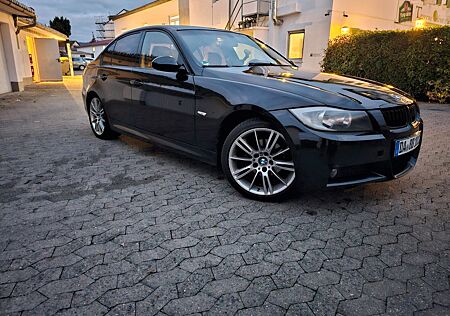 BMW 318i -