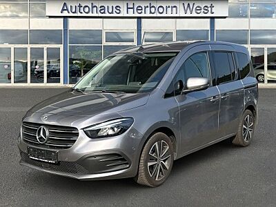 Mercedes-Benz T 180 d Edition DSG Navi Winterpaket LED