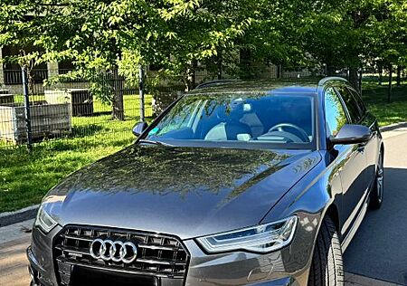 Audi A6 Avant 3,0 TDI quattro S tronic S-Line
