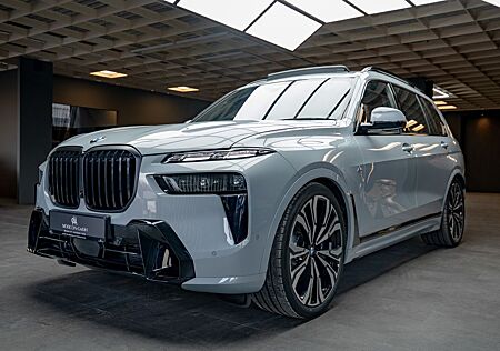 BMW X7 xDrive40d | M-Sport | B&W | SkyLounge