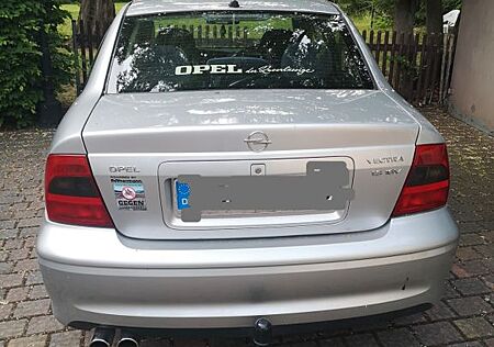 Opel Vectra 1.8 16V - TÜV neu!