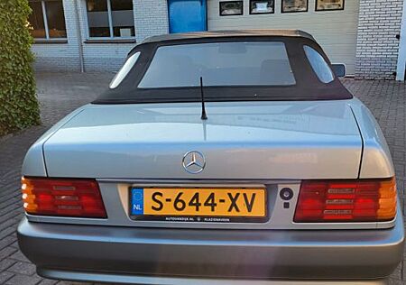 Mercedes-Benz SL 300