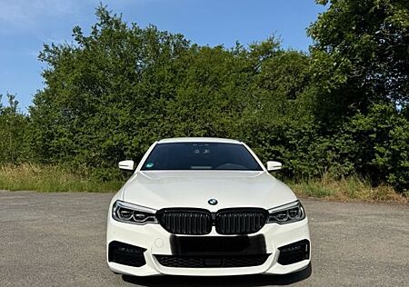 BMW 540i xDrive Touring A -