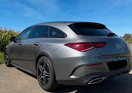 Mercedes-Benz CLA 200 Shooting Brake AMG-Line
