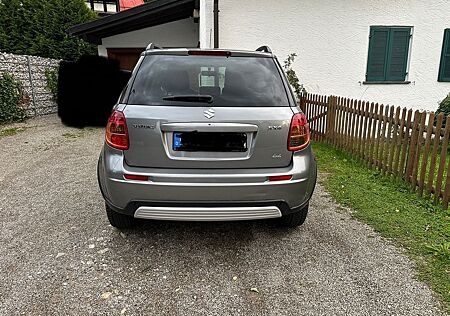 Suzuki SX4 1.6 VVT 4WD Comfort. TÜV NEU 08/2027