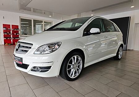 Mercedes-Benz B 160 B-Klasse 160 *SPORT*NAVI*KLIMA*SHZ*PDC**BT*