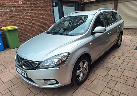 Kia Cee'd Ceed Sportswagon Kombi Tüv Neu Klimaautomat