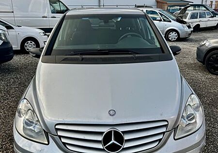 Mercedes-Benz B 180 CDI Klima TÜV Alu 17 Z