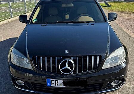 Mercedes-Benz C 320 CDI Limosine AMG voll Leder