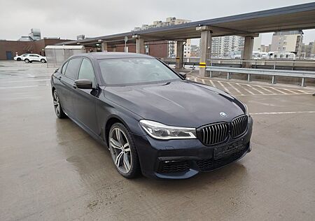 BMW 750i xDrive. GOOD CONDITION,FULL. NIGHTVISISI