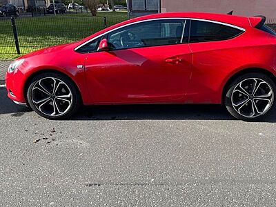 Opel Astra GTC 2.0 CDTI TÜV NEU