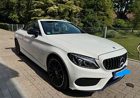 Mercedes-Benz C 180 Cabrio AMG Night Edition!