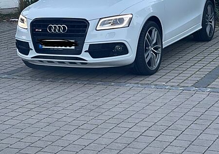 Audi SQ5 3.0 TDI tiptronic quattro - sehr gepflegt