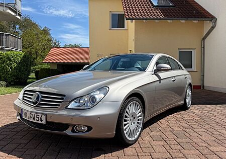 Mercedes-Benz CLS 500 - Liebhaberfahrzeug, Vollausstattung