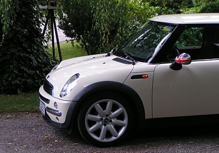 Mini ONE aus Erstbesitz
