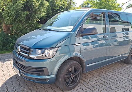 VW T6 Multivan Volkswagen 2.0 TDI DSG Trendline AHK