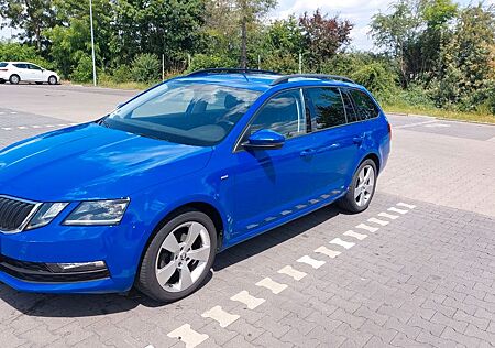 Skoda Octavia 1.6 TDI SCR DSG CLEVER Combi