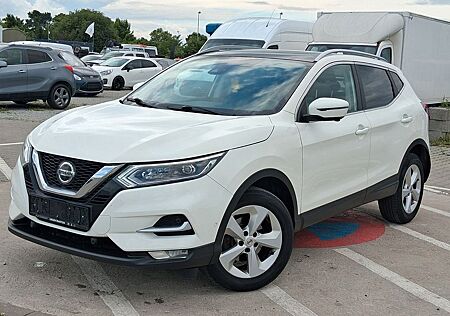 Nissan Qashqai Tekna+ Pano/360cam/AHK/Stz/Led/Navi