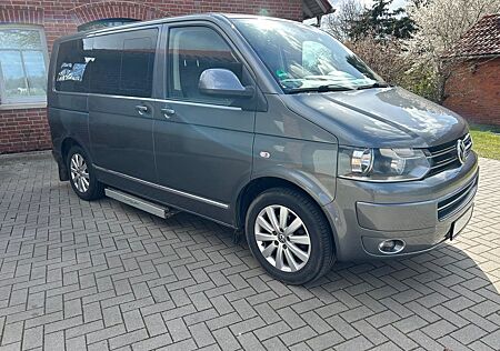 VW T5 Volkswagen Mulitvan Behindertenumbau