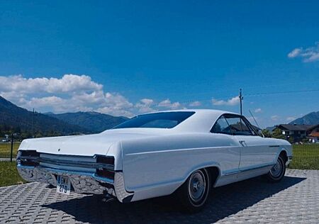 Buick Le Sabre