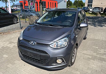 Hyundai i10 1.0 FIFA World Cup Edition Temp. Klima Sitzh