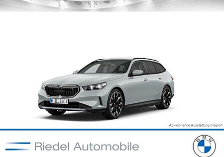 BMW i5 eDrive40 Touring M Sportpaket Pro Pano AHK