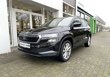 Skoda Karoq 2.0 TDI DSG Style Navi Pano AHK 360° LM18