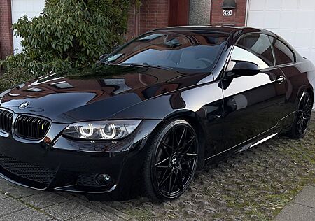 BMW 325i M-Paket N52 top-gepflegt