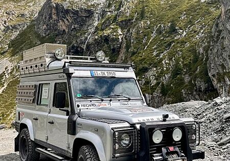 Land Rover DEFENDER 110 TD4 / 70.000km Ex-Tec High-Roof