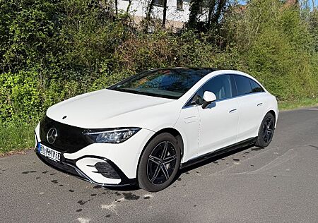 Mercedes-Benz EQE 300 - AMG-Paket, Pano, Hinterachslenkung, WP