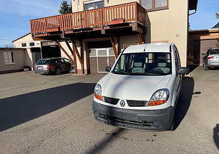 Renault Kangoo Rapid Extra, neuer Motor mit 97t km
