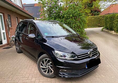 VW Touran Volkswagen 1.4 TSI DSG SOUND BMT SOUND