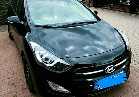 Hyundai i30 blue 1.4 Classic