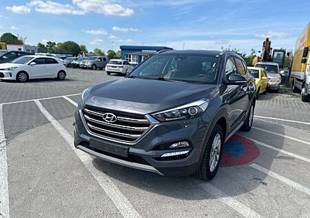 Hyundai Tucson /1,6 GDI/Kamera/Leder/Navi/Chrom/LED/