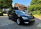 Skoda Octavia Combi Elegance Leder