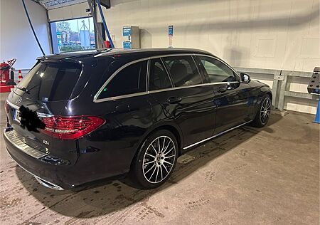 Mercedes-Benz C 220 d T Autom. - Top geflegt