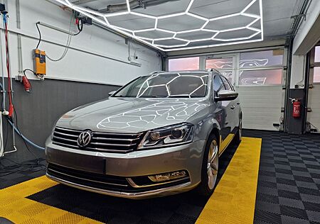 VW Passat Variant Volkswagen 1.4 TSI EcoFuel DSG Highline ...