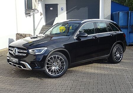 Mercedes-Benz GLC 300 d 4Matic Off-Road MBUX/LED/NAVI/AHK