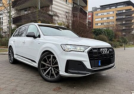 Audi Q7 50 TDI S line Plus/7Sitze/Matrix/Virtual/Luft