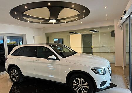 Mercedes-Benz GLC 250 d 4Matic *Ahk*Shz*Pano-Dach*Navi*