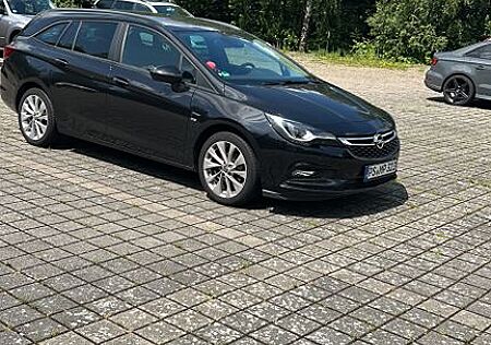 Opel Astra ST 1.4 Turbo 120 Jahre 92kW 120 Jahre