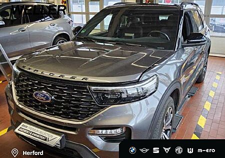 Ford Explorer EcoBoost Plug-in Hybrid ST-Line Pano
