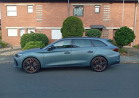 Cupra Leon 2.0 TSI 245kW VZ DSG 4WD Sportstourer VZ