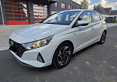 Hyundai i20 1.0 T-GDi DCT 48V, Tempomat, Bose, Navi, SHZ